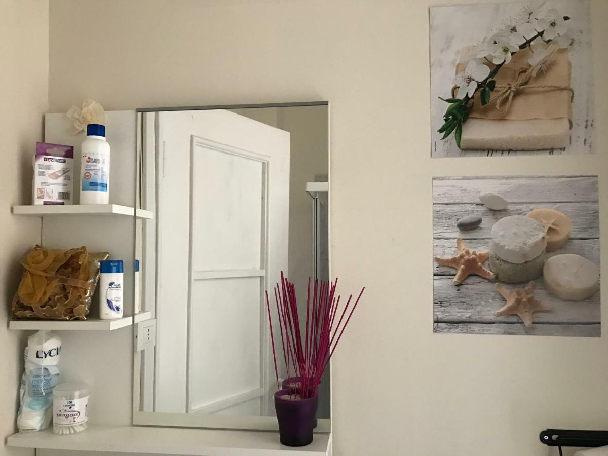 B&B Piazza Della Vittoria Генуа Екстериор снимка